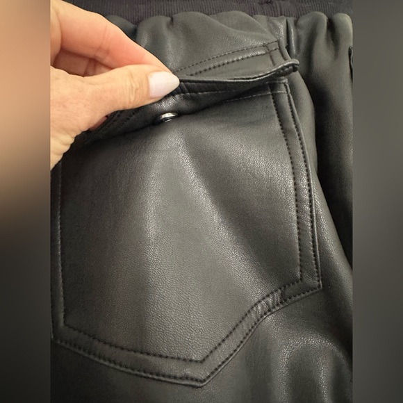 Splendid Faux Leather Jogger in Black, size small - Picture 4 of 5